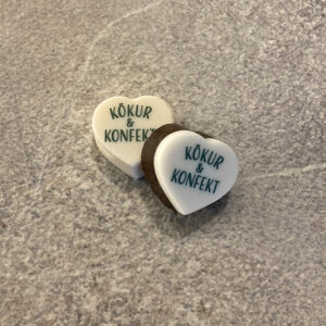 Stakir súkkulaðimolar hjartalaga